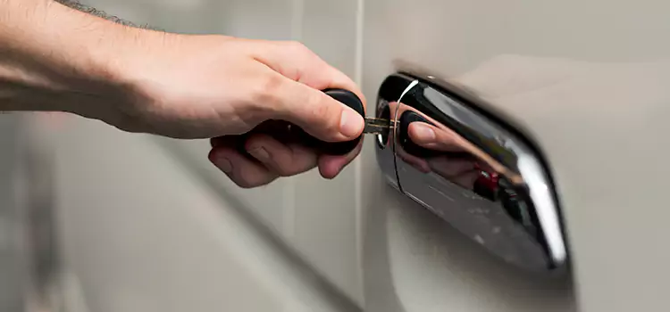 Why Choose Our Auto Locksmith Team in Federal Way, WA?