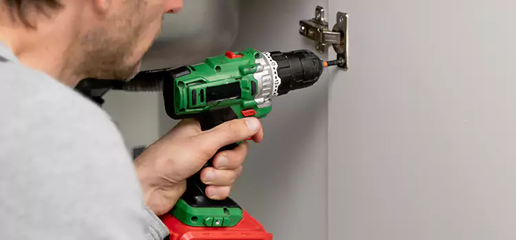 Commercial Door Hinge Repair Federal Way
